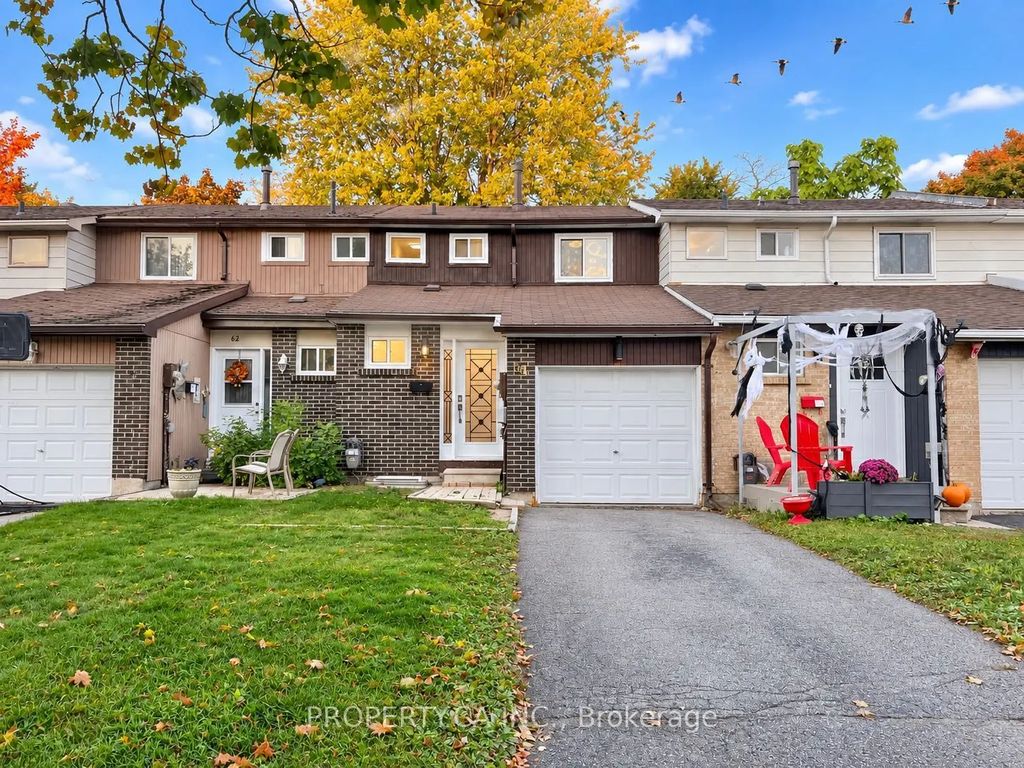 64 Chaucer Crescent, Barrie