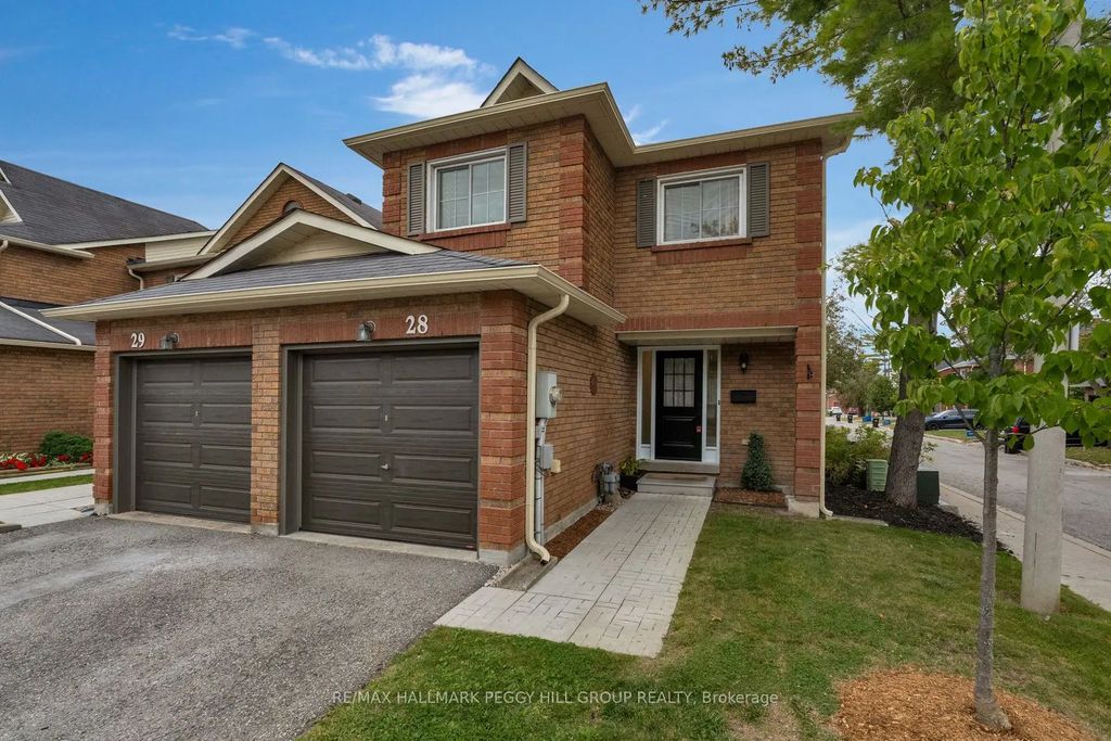 165 Kozlov Street 28, Barrie