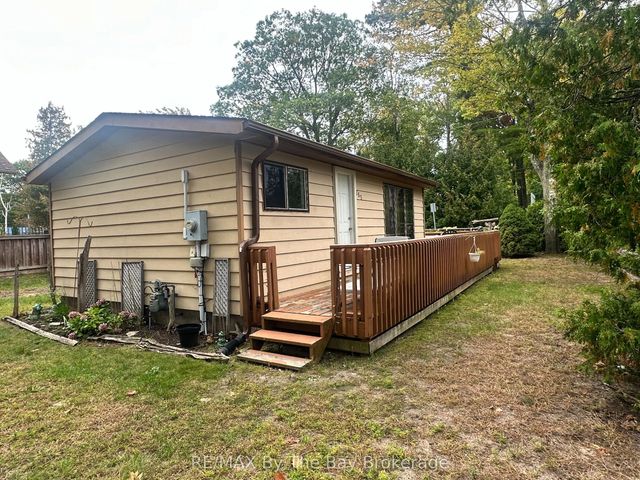 755 Shore Lane, Wasaga Beach