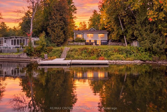 4454 Rosalyn Drive, Severn