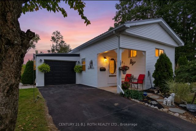 38 Cameron Drive, Oro-Medonte