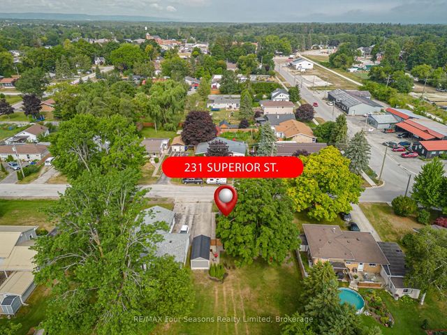 231 Superior Street, Clearview