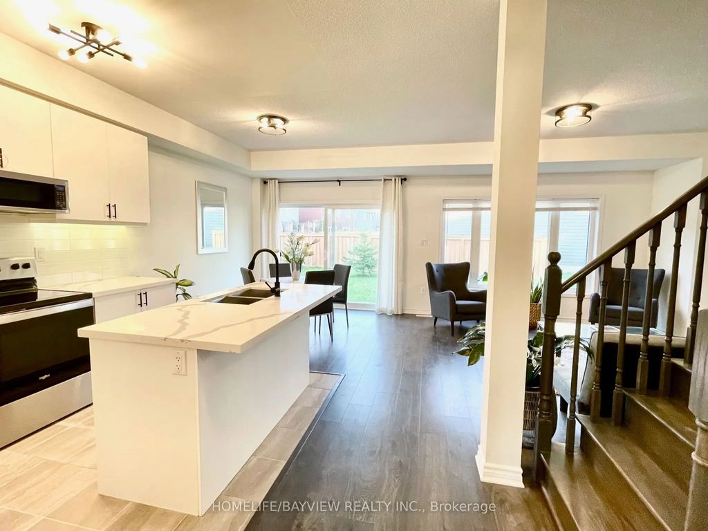 128 Village Gate Drive, Wasaga Beach