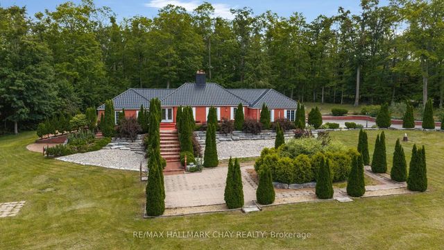 24 Woodland Crescent, Oro-Medonte