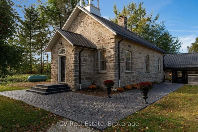 1174 10 Nottawasaga Concession, Clearview