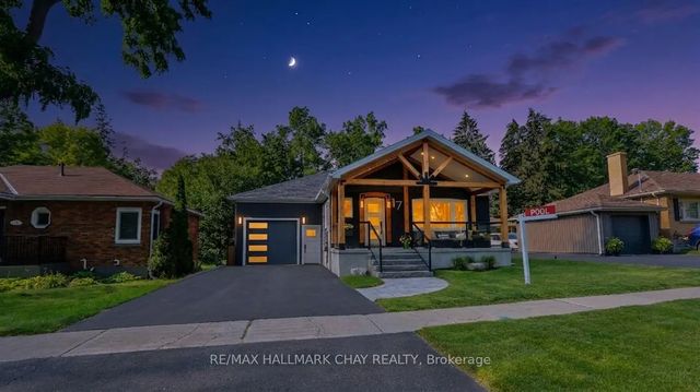 17 Bowman Avenue, Barrie