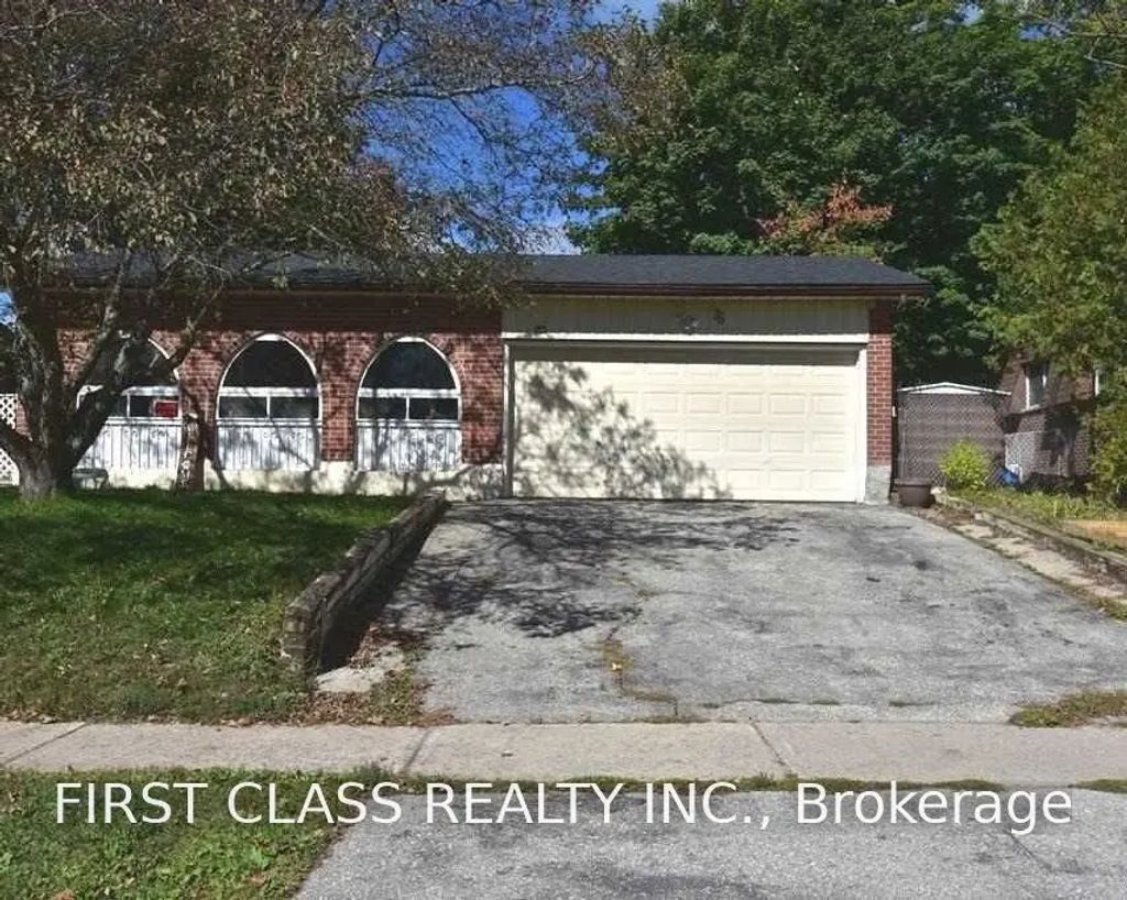76 Cundles Road E, Barrie