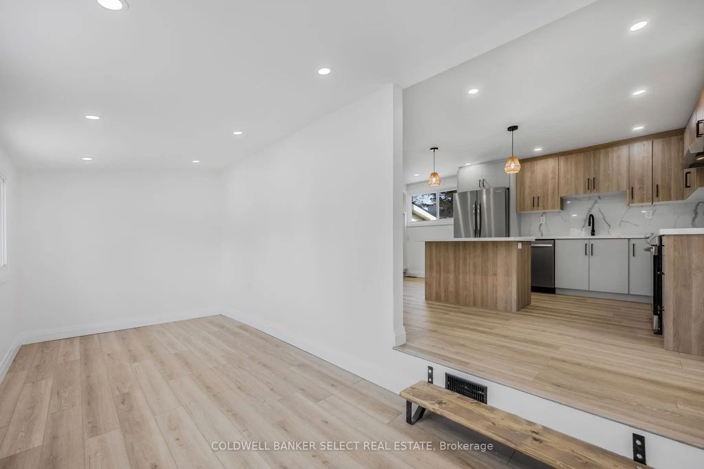 338 Old Mosley Street Unit 2, Wasaga Beach