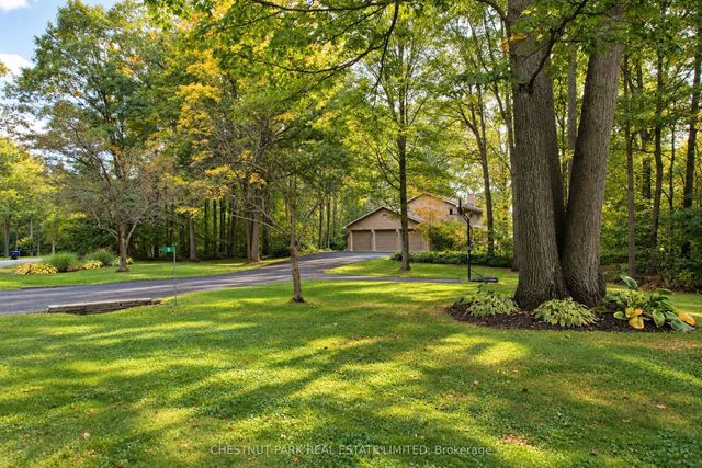 9 Mills Circle, Springwater