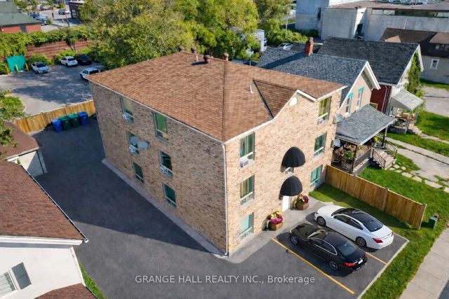 14 Elgin Street 12, Orillia