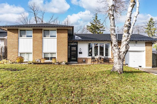 20 Ottaway Avenue Upper, Barrie