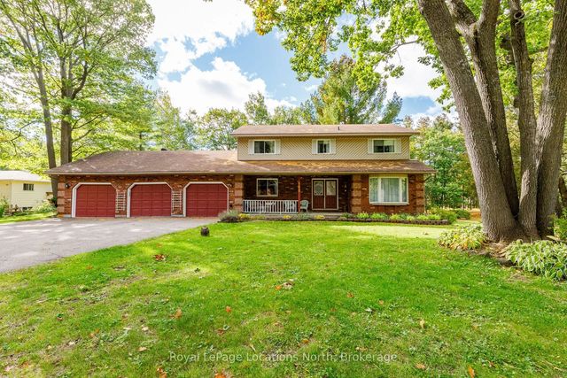 162 Christopher Avenue, Wasaga Beach