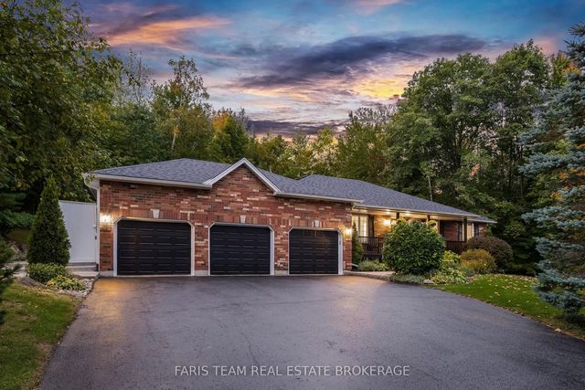 55 Davenport Drive, Springwater