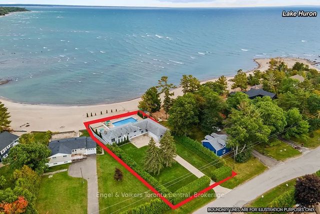 1420 Tiny Beaches Road N, Tiny