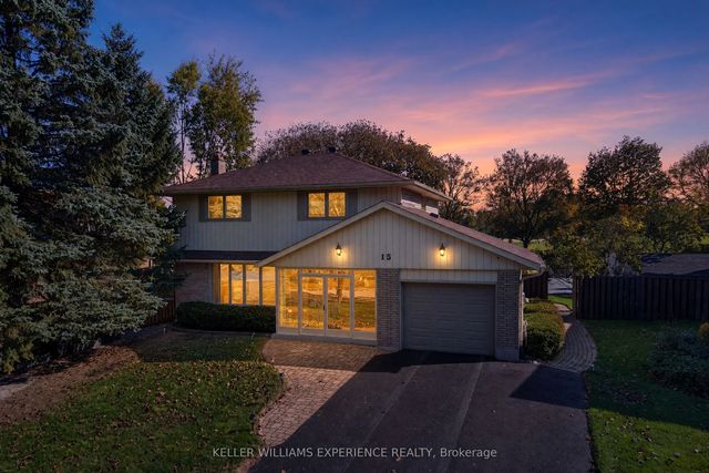 15 Woodcrest Road, Barrie