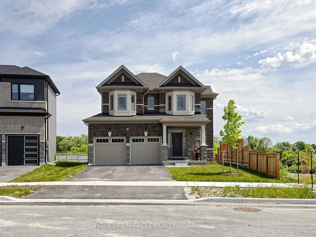 60 Season Crescent, Wasaga Beach