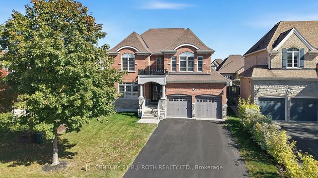 81 Royal Park Boulevard, Barrie