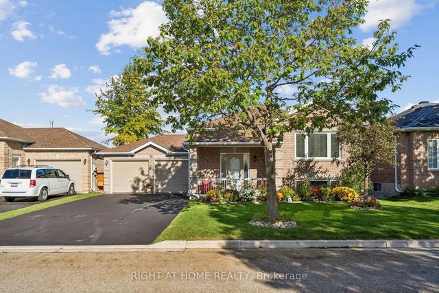 12 Player Drive, Barrie