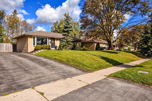 74 Rose Street, Barrie