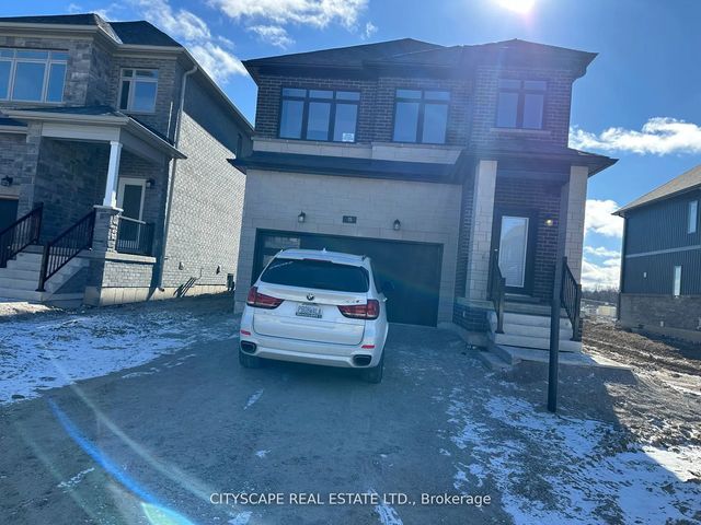 15 Barnyard Trail, Barrie