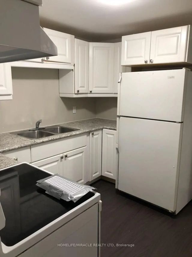 144 Benson Drive 2, Barrie