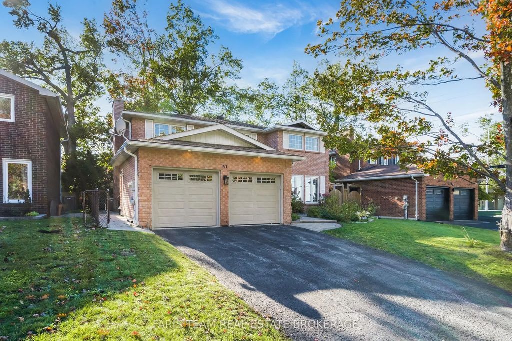 61 Oakridge Drive, Barrie