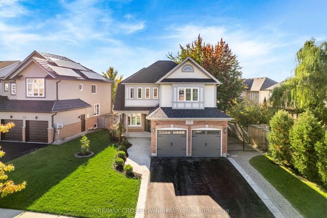 62 Windsor Crescent, Barrie