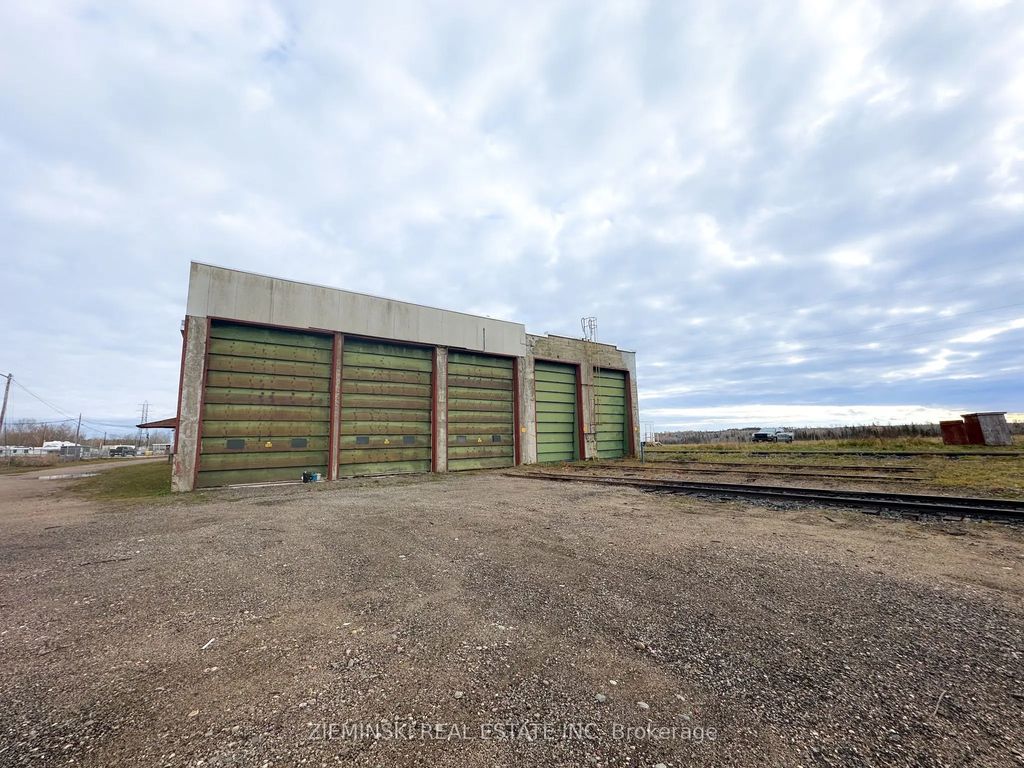 1 Park Street Ms, Iroquois Falls