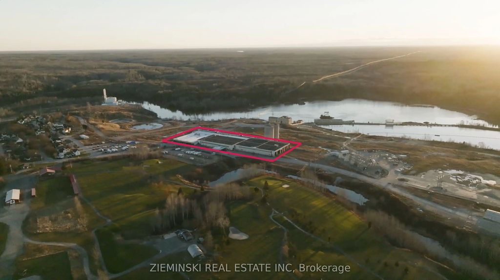 1 Park Street O, Iroquois Falls