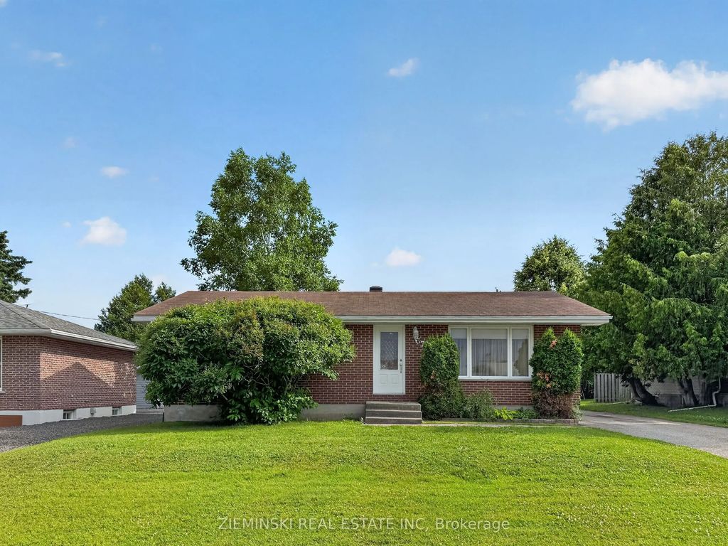 374 Nosov Drive, Iroquois Falls