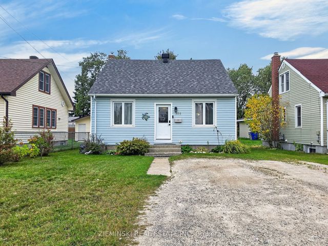 358 Ogden Avenue, Timmins