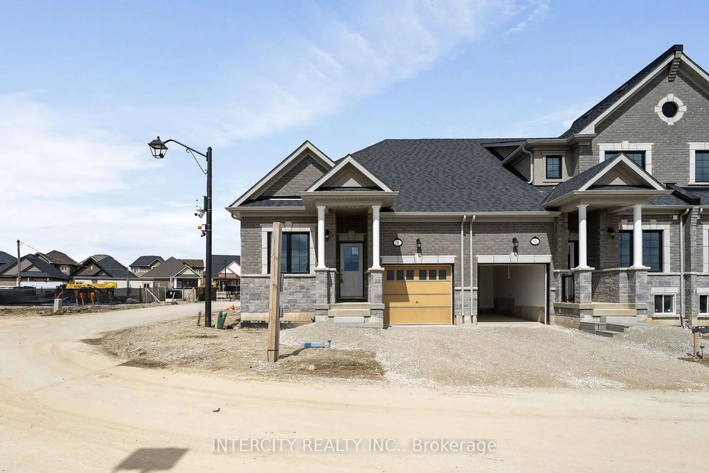 Blk 6 Sunbird Way Th 26, Halton Hills