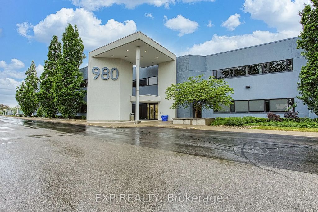 980 Fraser Drive 105, Burlington