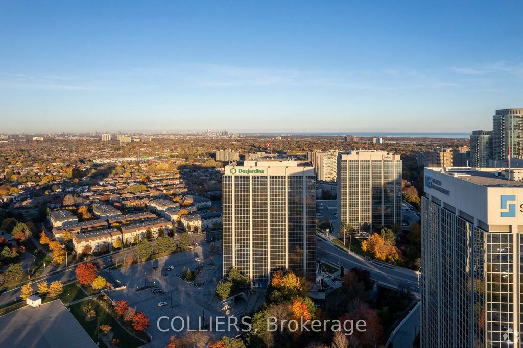 1 Robert Speck Parkway 700, Mississauga