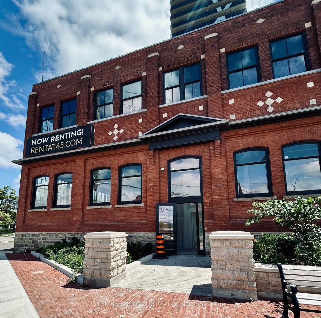 45 Railroad Street E F2, Brampton