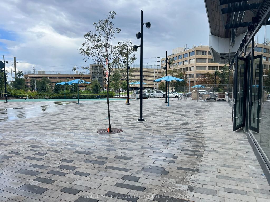 2485 Eglinton Avenue W 2, Mississauga