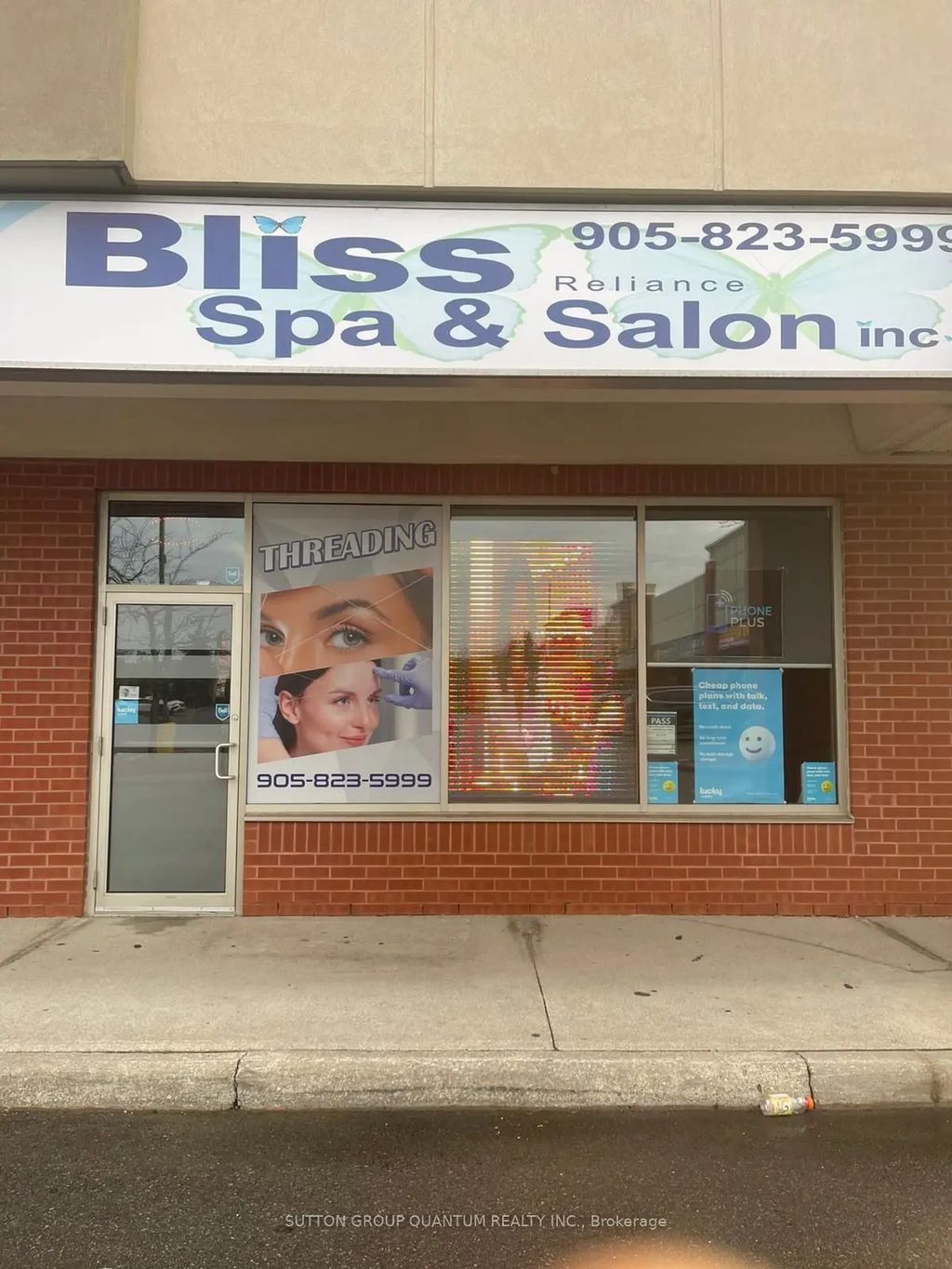 1 Queensgate Boulevard Unit 10, Caledon