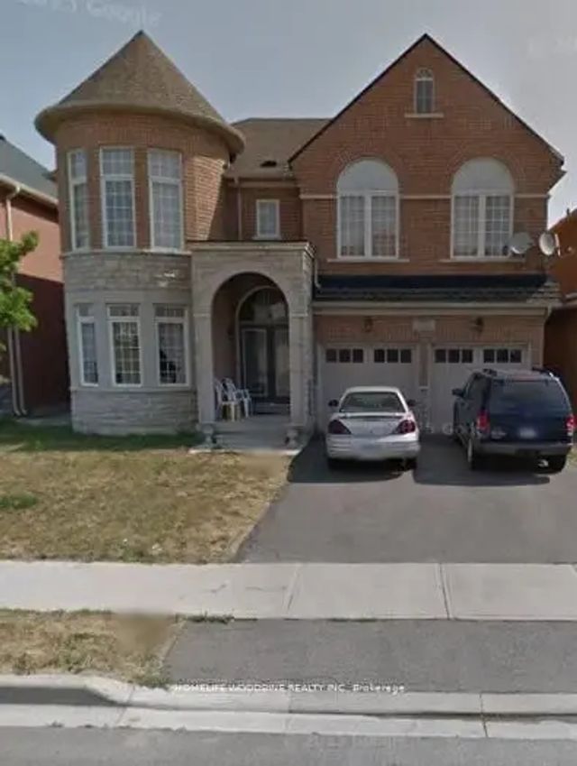 11 Darren Road, Brampton