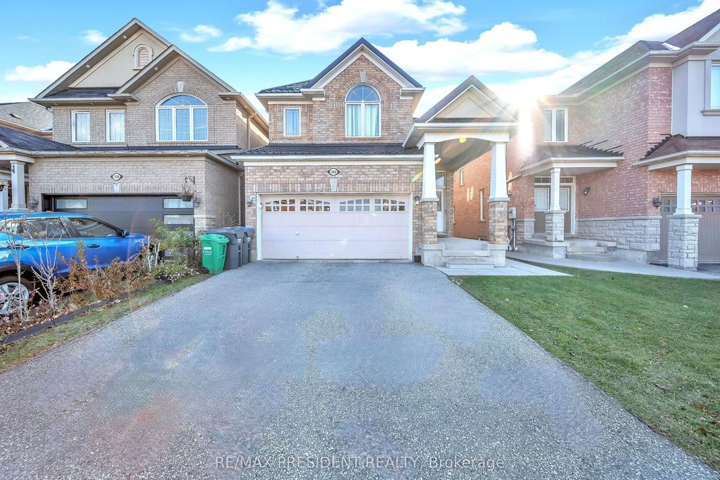 342 Panhellenic Drive, Mississauga