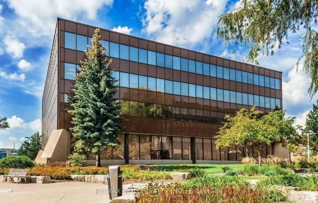 2000 Argentia Road Pl2*, Mississauga