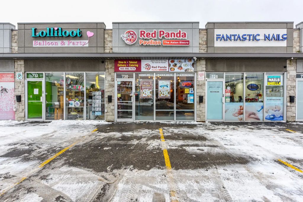 730 Lakeshore Road E, Mississauga