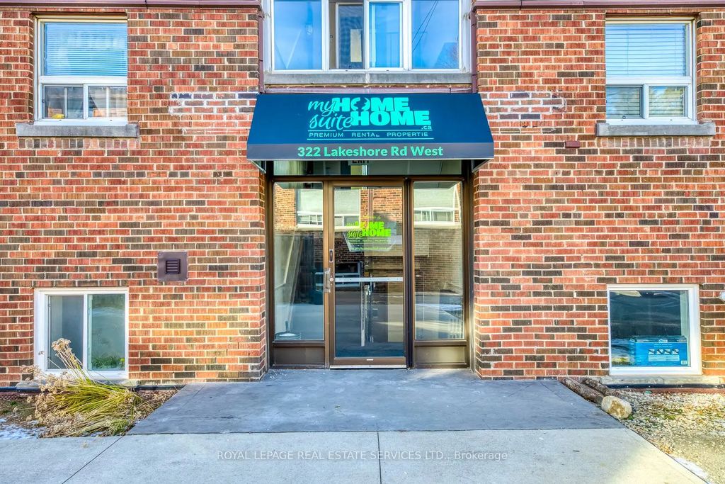 322 N Lakeshore Road W, Mississauga