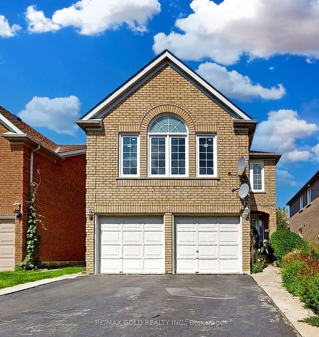 5 Rangeland Road, Brampton