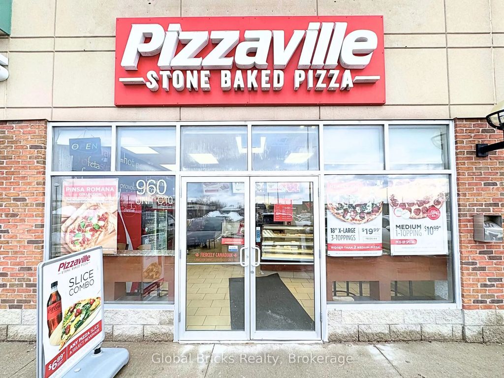 960 Southdown Road C10, Mississauga