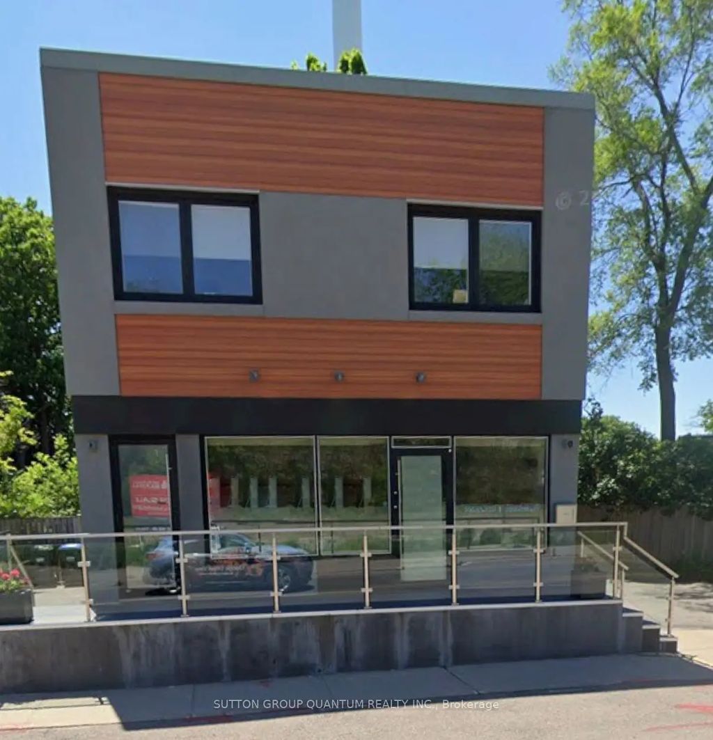 1136 Lorne Park Road, Mississauga