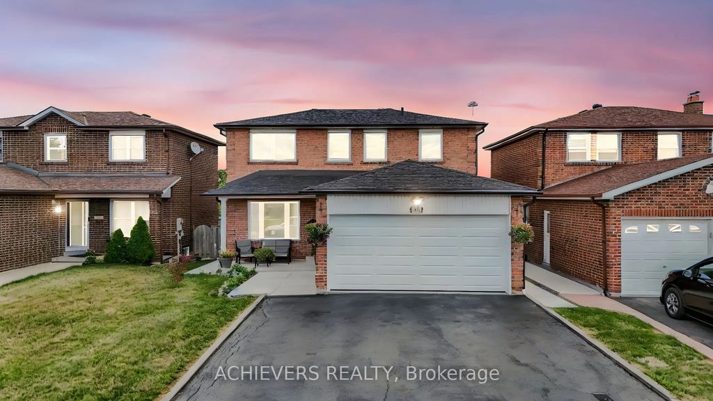 4024 Longo Circle E, Mississauga
