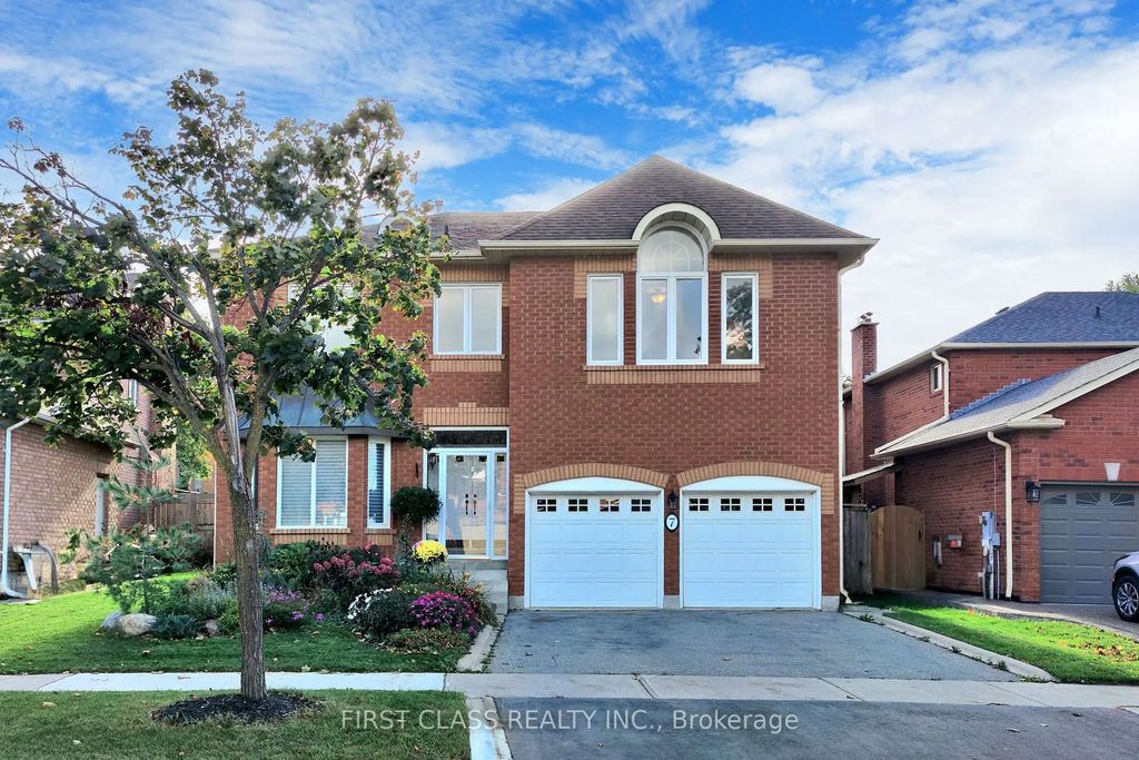 7 Kenpark Avenue, Brampton