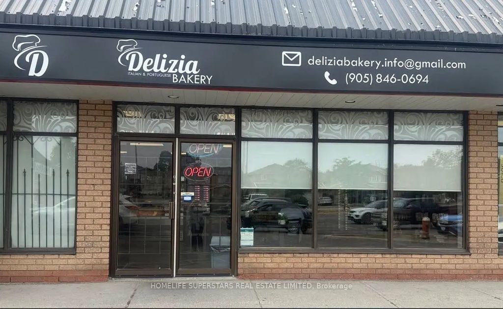 27 Ruth Avenue, Brampton