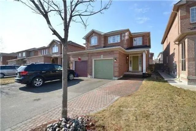 23 Lonestar Crescent, Brampton