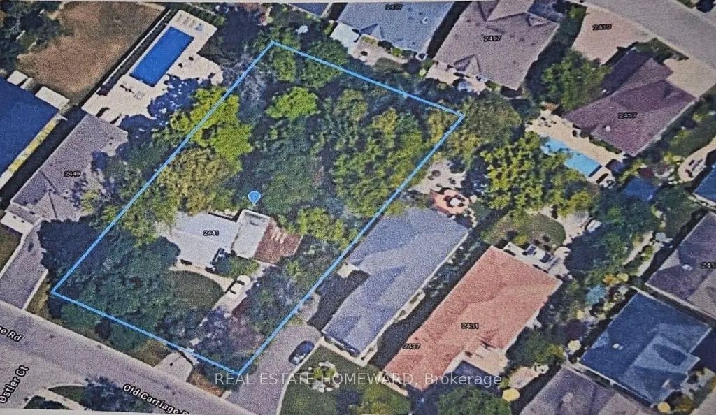 2441 Old Carriage Road, Mississauga